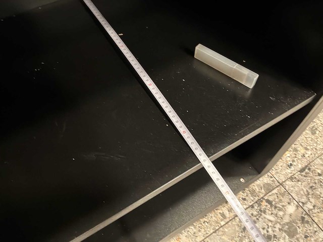 Volledige balie met vitrinekasten - afbeelding 25 van  40