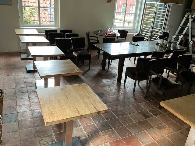 Volledige inventaris barmeubels (faillissement) - afbeelding 23 van  45
