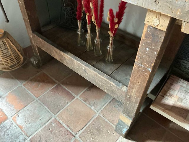 Volledige inventaris barmeubels (faillissement) - afbeelding 44 van  45