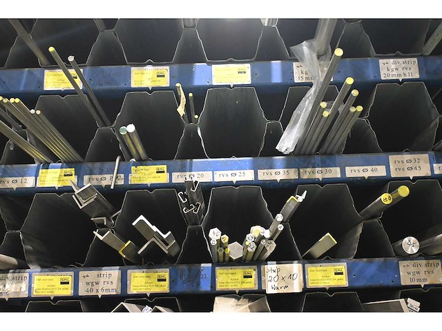 Volledige voorraad 304/316 rvs buizen, balken, kokers, strip, etc. - afbeelding 8 van  20