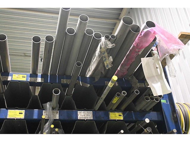 Volledige voorraad 304/316 rvs buizen, balken, kokers, strip, etc. - afbeelding 11 van  20