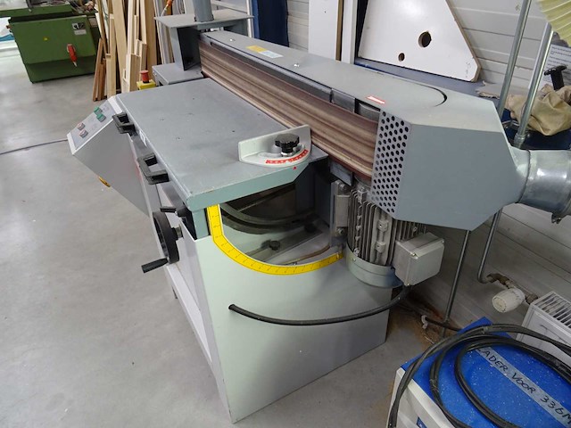 Volpato - 2008 - lvo120 - bandschuurmachine - afbeelding 4 van  6