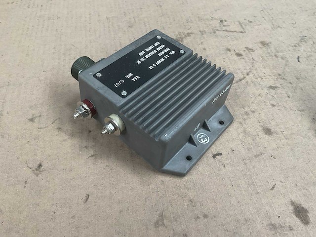 Voltage regulator (3x) - afbeelding 4 van  6