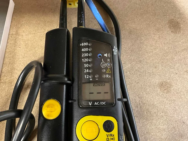 Voltage tester - afbeelding 2 van  4