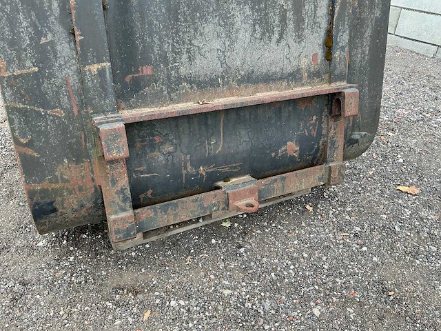 Volume bak 1700mm passend merlo voorzetapparatuur - afbeelding 2 van  10