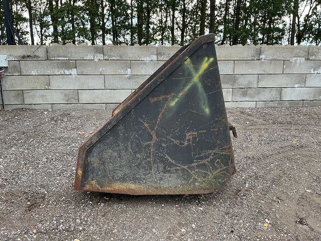 Volume bak 1700mm passend merlo voorzetapparatuur - afbeelding 3 van  10