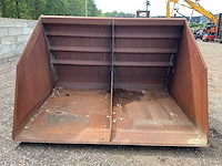 Volume bak 2550mm passend merlo voorzetapparatuur - afbeelding 9 van  10
