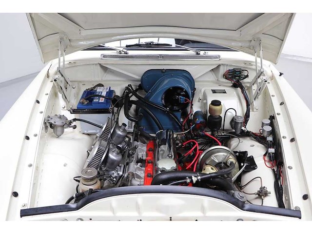 Volvo - 1963 - 122 s rally - fia papieren - personenauto - afbeelding 5 van  8
