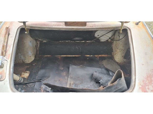 Volvo - 1966 - p1800s coupe - personenauto - afbeelding 9 van  24