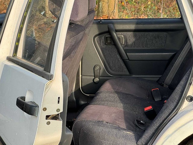 Volvo - 1995 - 440 - 1.6i experience - ng-df-10 - afbeelding 11 van  20