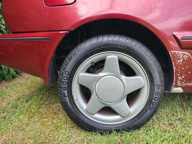 Volvo - 1996 - 480 - 2.0i es - personenauto - youngtimer - afbeelding 16 van  38