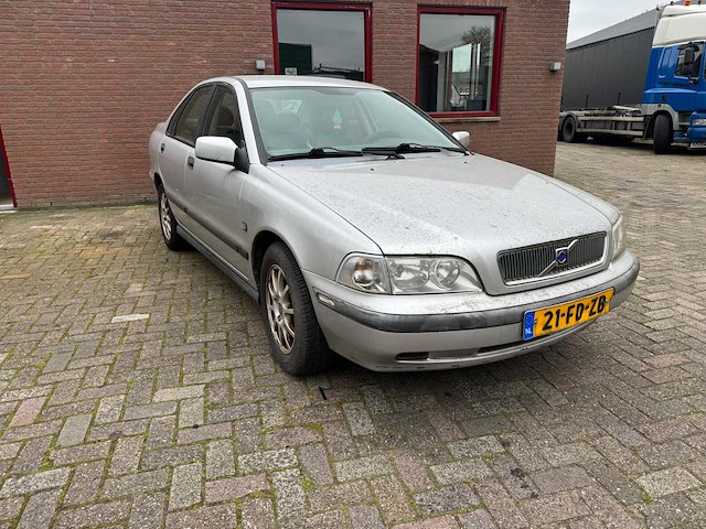 Volvo - 2000 - s40 - 1.8 europa - personenauto - afbeelding 2 van  14