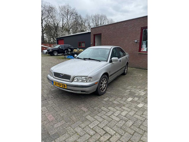 Volvo - 2000 - s40 - 1.8 europa - personenauto - afbeelding 3 van  14