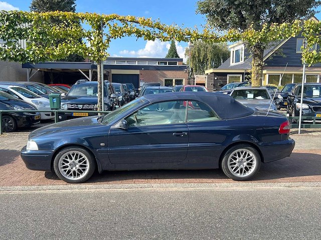 Volvo - 2001 - c70 convertible - 2.4 t - 55-pb-rr - afbeelding 7 van  13