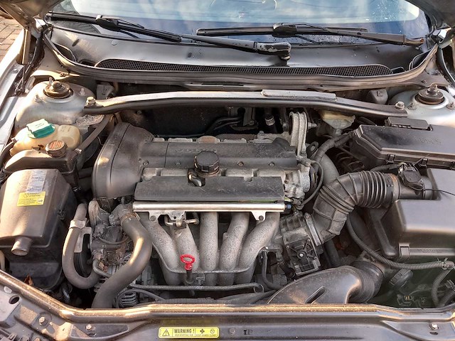 Volvo - 2001 - s60 - 2.4- automaat - personenauto - afbeelding 6 van  16