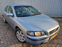 Volvo - 2001 - s60 - 2.4- automaat - personenauto - afbeelding 9 van  16