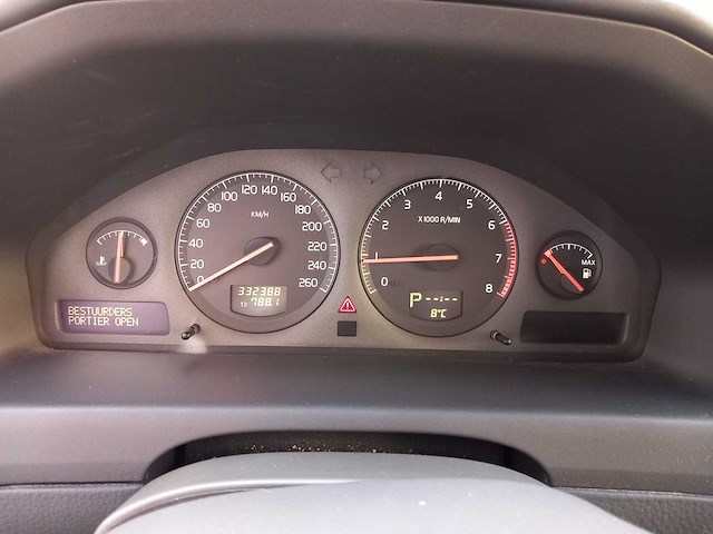 Volvo - 2001 - s60 - 2.4- automaat - personenauto - afbeelding 14 van  16