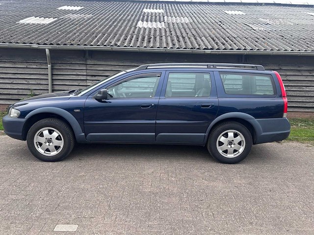 Volvo - 2001 - v70 cross country - 2.4 t comfort line - personenauto - afbeelding 8 van  16