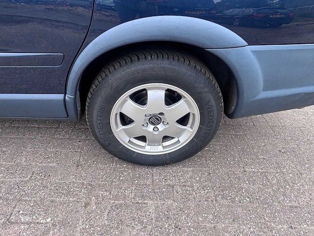 Volvo - 2001 - v70 cross country - 2.4 t comfort line - personenauto - afbeelding 14 van  28