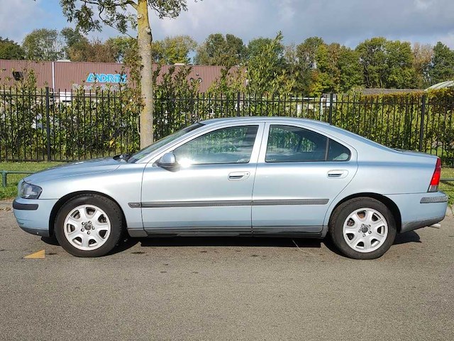 Volvo - 2002 - s60 - 2.4 edition - 08-jf-sf - afbeelding 7 van  12