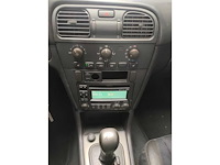 Volvo - 2002 - v40 - 1.8 europa - 15-jz-bg - afbeelding 7 van  15