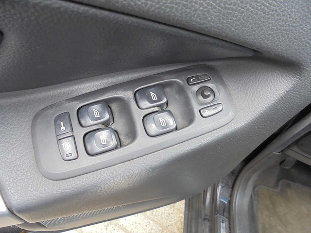 Volvo - 2003 - xc90 - 2.9 t6 exclusive - 38-ll-rr - afbeelding 3 van  23