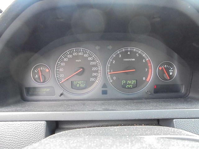 Volvo - 2003 - xc90 - 2.9 t6 exclusive - 38-ll-rr - afbeelding 10 van  23