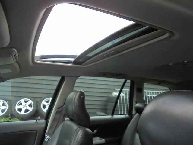 Volvo - 2003 - xc90 - 2.9 t6 exclusive - 38-ll-rr - afbeelding 17 van  17