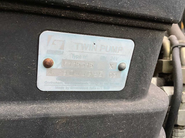 Volvo - 2004 - ew 160b - mobiele kraan - afbeelding 19 van  20