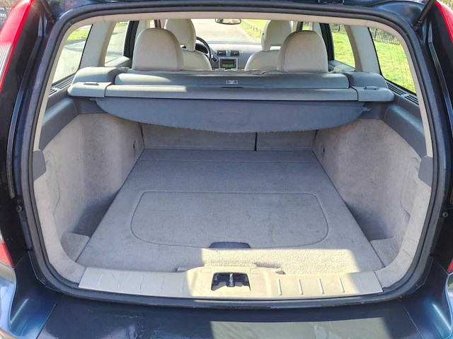 Volvo - 2004 - v50 - 2.4i - 81-lbj-6 - afbeelding 4 van  20