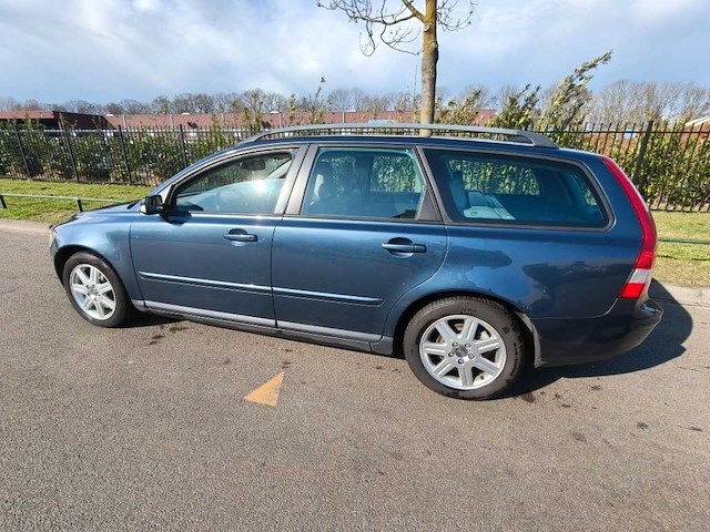 Volvo - 2004 - v50 - 2.4i - 81-lbj-6 - afbeelding 18 van  20