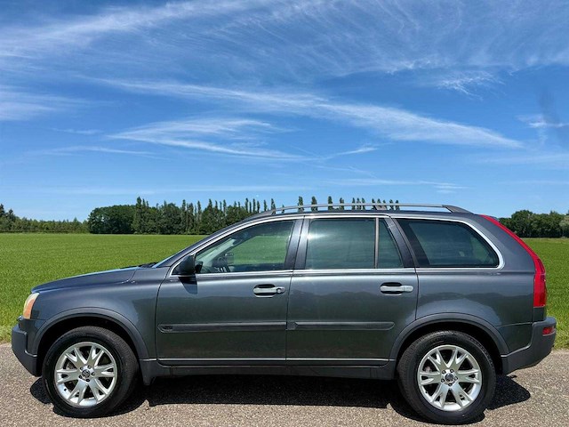 Volvo - 2004 - xc90 - 2.5 t exclusive - 7 persoons - 88-pt-pb - personenauto - afbeelding 2 van  2
