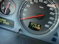 Volvo - 2004 - xc90 - 2.5 t exclusive - 7 persoons - 88-pt-pb - personenauto - afbeelding 2 van  10