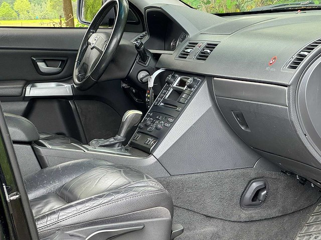 Volvo - 2005 - xc90 - 2.5 t momentum - j-162-ff - afbeelding 11 van  22