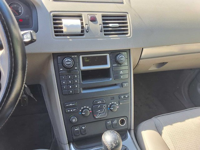 Volvo - 2005 - xc90 - personenauto - afbeelding 9 van  19