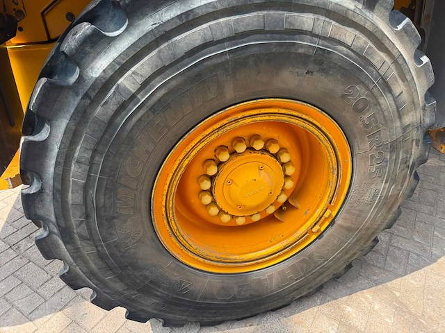 Volvo - 2006 - l70e - shovel - afbeelding 17 van  29