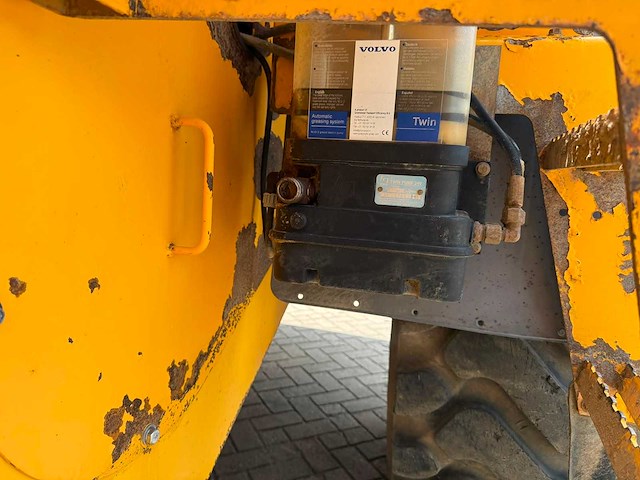 Volvo - 2006 - l70e - shovel - afbeelding 21 van  29