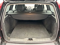 Volvo - 2006 - v50 - 2.4i - personenauto - afbeelding 7 van  17