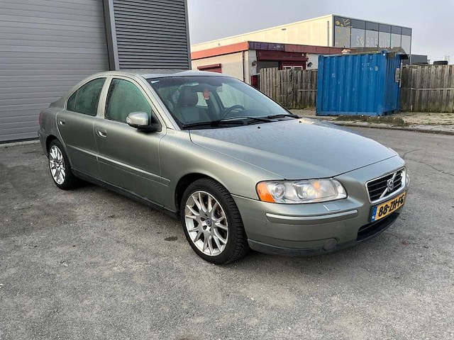 Volvo - 2008 - s60 - 2.0t drivers edition - personenauto (88-zh-fg) - afbeelding 19 van  25