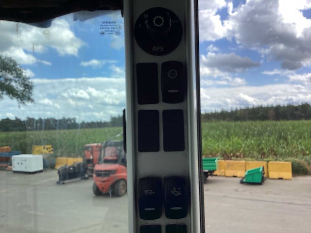 Volvo - 2009 - l120f - shovel - afbeelding 16 van  32