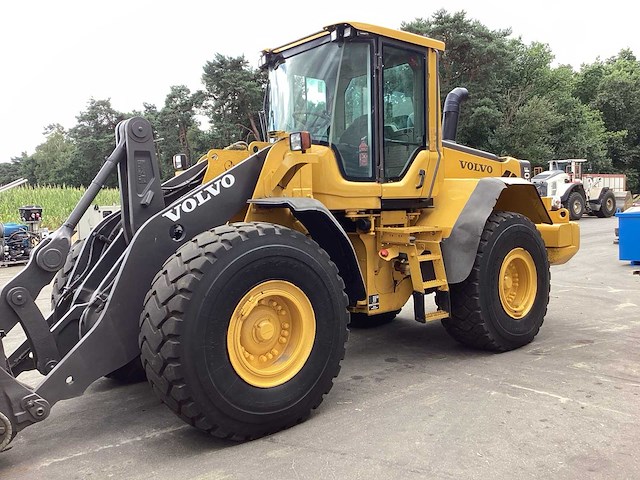Volvo - 2009 - l120f - shovel - afbeelding 28 van  32