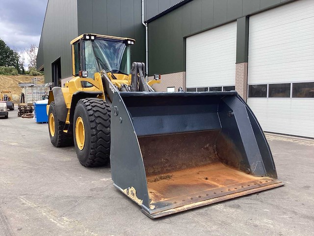 Volvo - 2009 - l120f - shovel - afbeelding 9 van  21