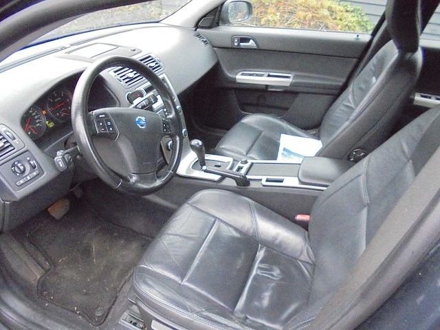 Volvo - 2009 - v50 - 2.0d - 24-kzx-8 - afbeelding 11 van  14
