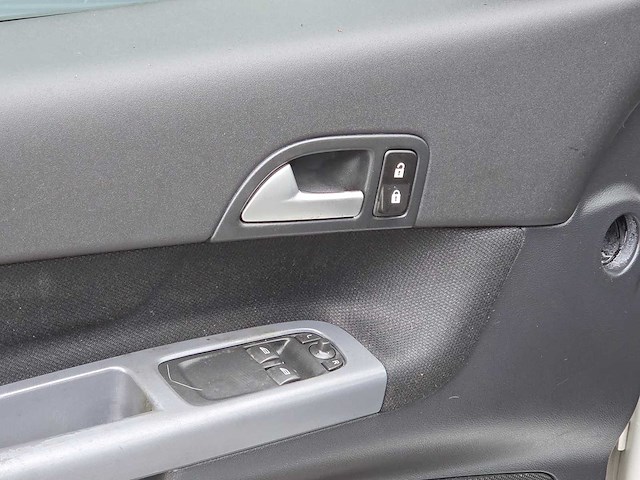 Volvo - 2012 - c30 - 1.6 d2 advantage - 23-xjl-3 - afbeelding 10 van  23