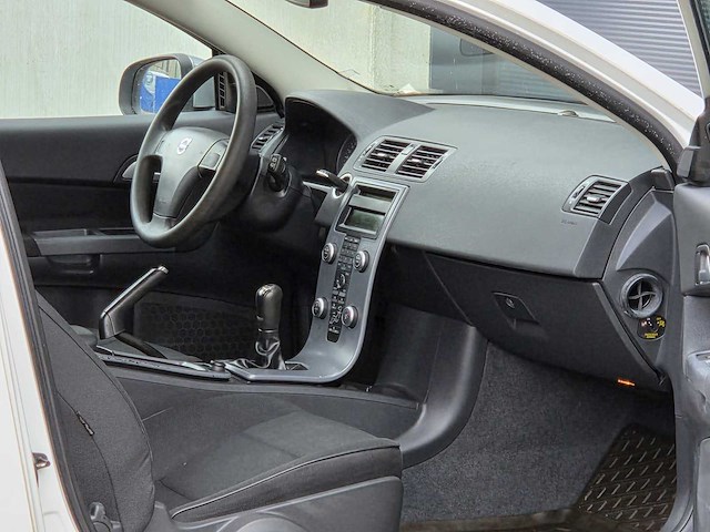 Volvo - 2012 - c30 - 1.6 d2 advantage - 23-xjl-3 - afbeelding 13 van  23