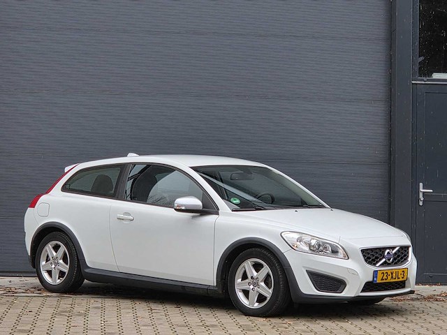 Volvo - 2012 - c30 - 1.6 d2 advantage - 23-xjl-3 - afbeelding 17 van  23