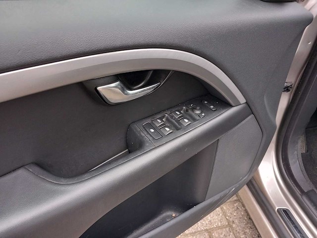 Volvo - 2012 - v70 - 1.6 d momentum - personenauto - afbeelding 17 van  20
