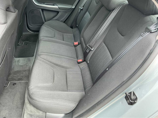 Volvo - 2013 - s60 - 1.6 t3 kinetic - personenauto - afbeelding 5 van  19