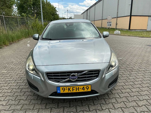 Volvo - 2013 - s60 - 1.6 t3 kinetic - personenauto - afbeelding 17 van  19