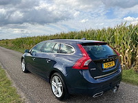 Volvo - 2013 - v60 - 2.4 d6 awd pl.i sum. - 7-szh-17 - afbeelding 13 van  15